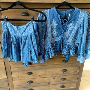 Free People 2 Piece Set 🌻.